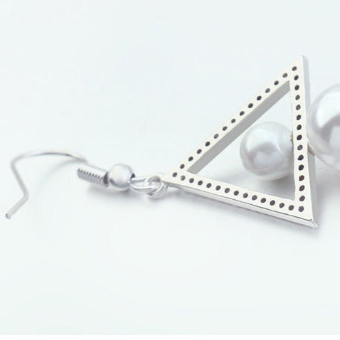 Pyramid Pearl Earrings