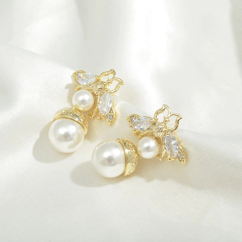 Bees and pearl long earrings