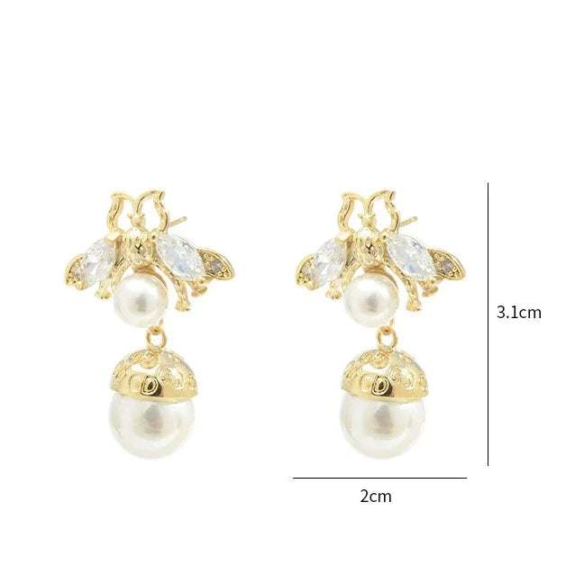 Bees and pearl long earrings