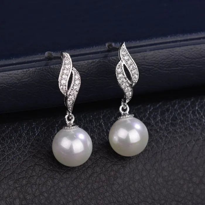 Symmetrical Pearl Earrings