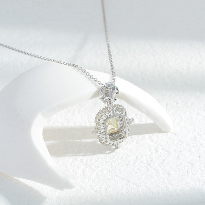 Yellow white shimmering crystal necklace